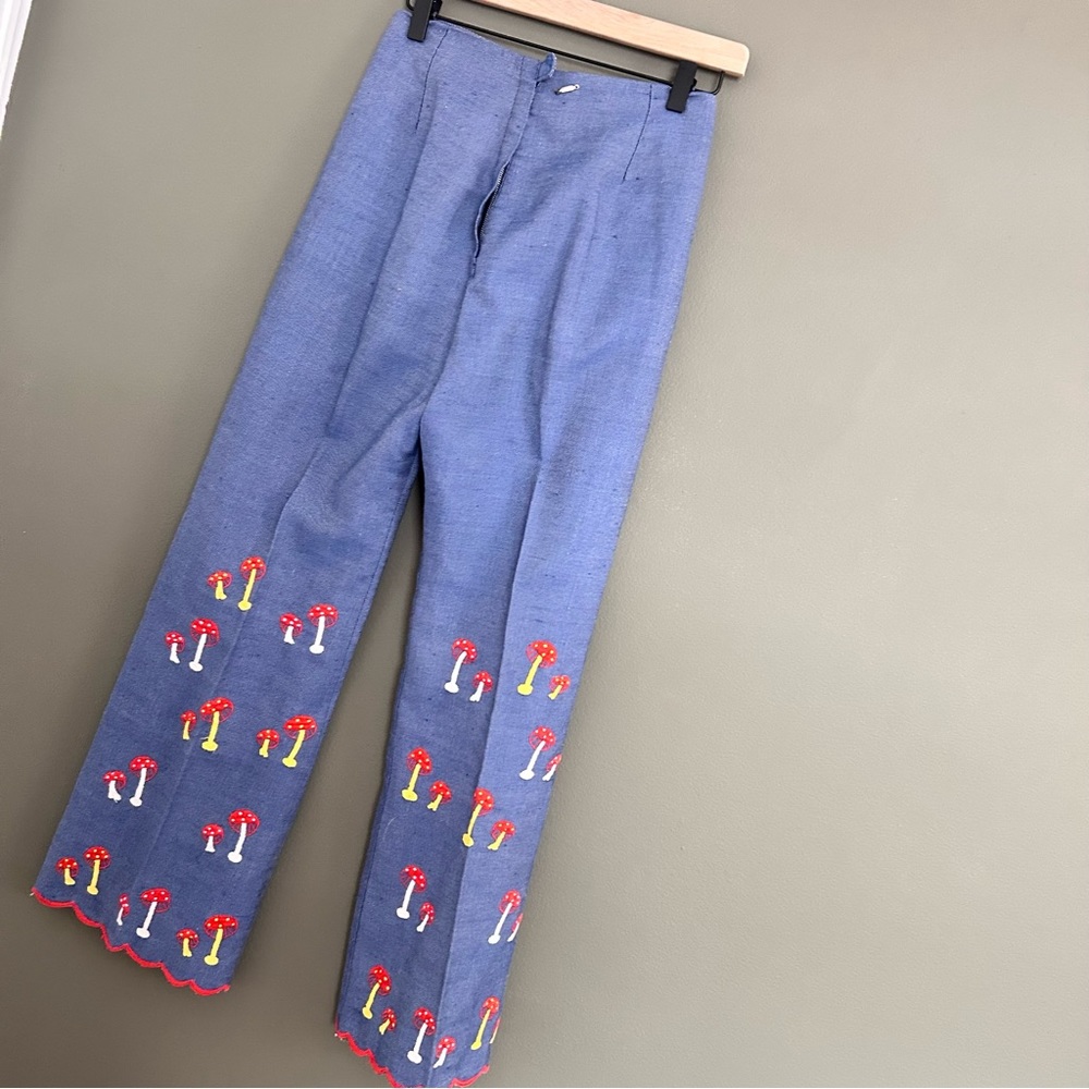 Vintage mushroom embroidered wide leg jeans - Picture 6 of 7